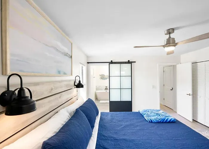 The St Augusdream Renovated Beach House Sleeps 8 Walk To Beach